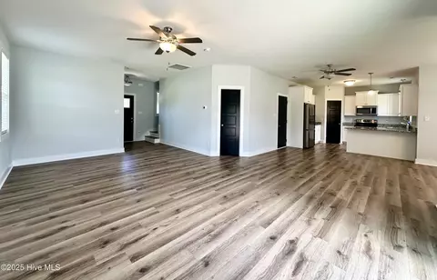 Living - 100 Baker Rd, Hubert, NC 28539 photo 1 of 3