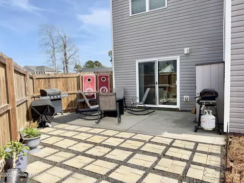 Exterior - 100 Baker Rd, Hubert, NC 28539 photo 5 of 11