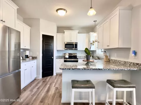 Kitchen - 100 Baker Rd, Hubert, NC 28539 photo 1 of 9