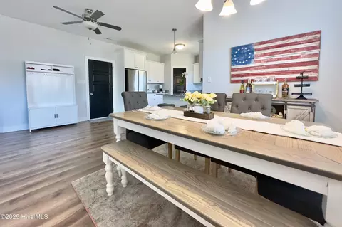 Dining - 100 Baker Rd, Hubert, NC 28539 photo 1 of 3