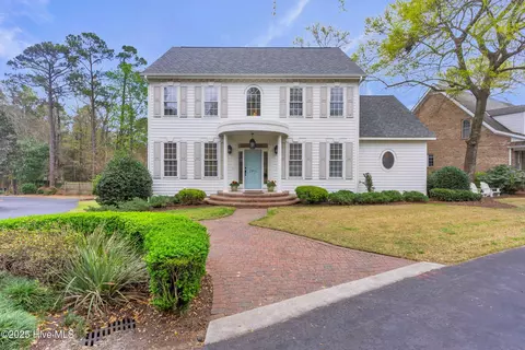1911 Hallmark Ln, Wilmington, NC 28405