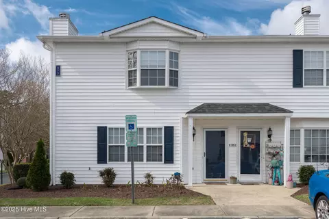 975 Spring Forest Rd #B1, Greenville, NC 27834
