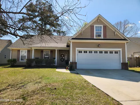 106 Meadow View Dr, New Bern, NC 28562