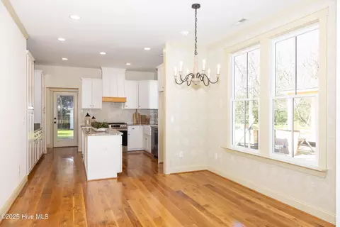 128 E Gale St, Edenton, NC 27932 photo 7
