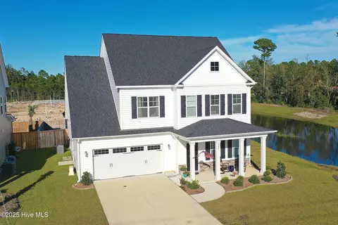 420 Aurora Pl, Hampstead, NC 28443