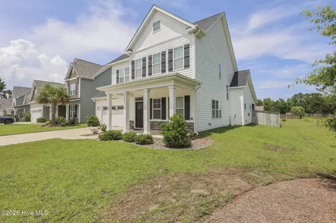 420 Aurora Pl, Hampstead, NC 28443 photo 2
