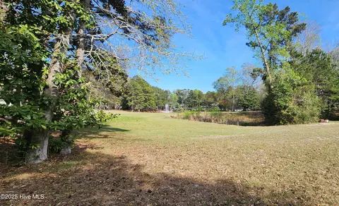 9329 S River Ter, Calabash, NC 28467