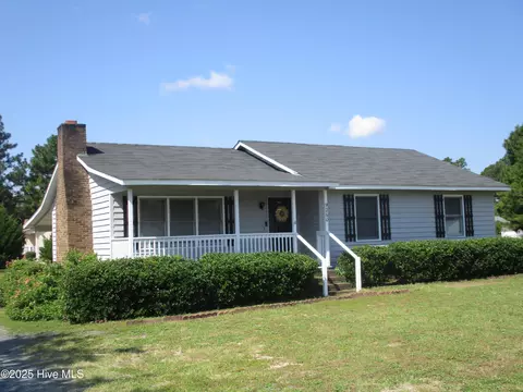 9260 Mcleod Rd, Laurinburg, NC 28352