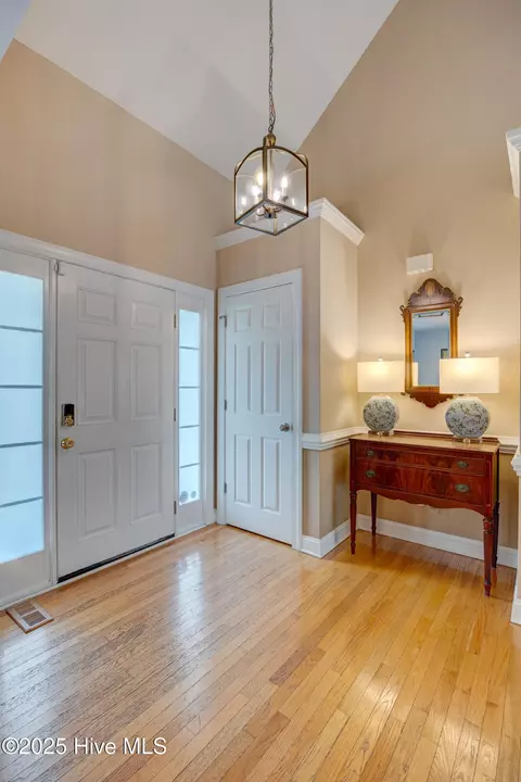 203 Headwaters Dr, Hampstead, NC 28443 photo 4