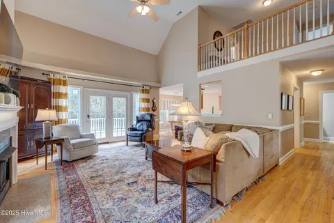 203 Headwaters Dr, Hampstead, NC 28443 photo 5