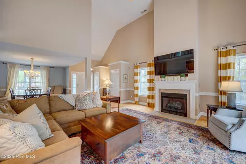 203 Headwaters Dr, Hampstead, NC 28443 photo 7