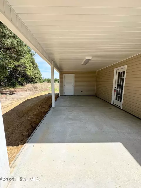 Exterior - 175 Lanefield Rd, Warsaw, NC 28398 photo 1 of 1