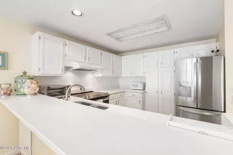 331 Salter Path Rd #311, Pine Knoll Shores, NC 28512 photo 16