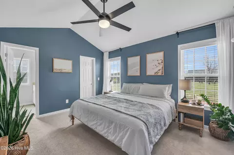 Bedroom - 92 Lewis Rd, Hampstead, NC 28443 photo 1 of 6