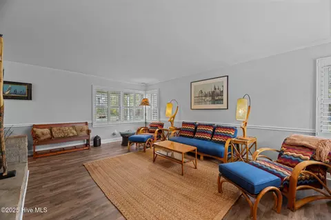 Living - 97 Third St, Vandemere, NC 28587 photo 2 of 3