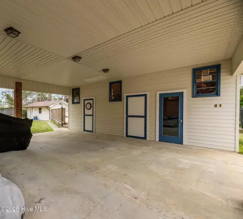 Exterior - 97 Third St, Vandemere, NC 28587 photo 2 of 7