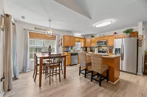 4613 Rainmaker Dr, New Bern, NC 28562 photo 9