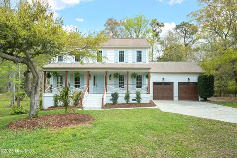 2640 Middle Sound Loop Rd, Wilmington, NC 28411