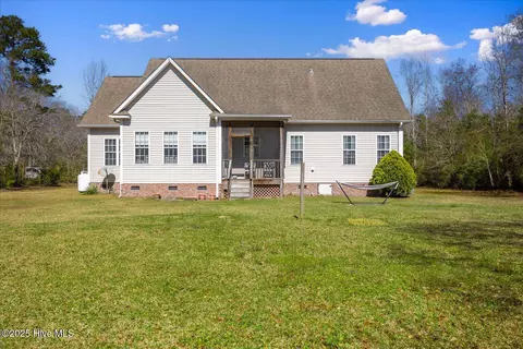 916 Sloop Point Loop Rd, Hampstead, NC 28443 photo 8