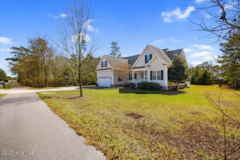 916 Sloop Point Loop Rd, Hampstead, NC 28443 photo 5