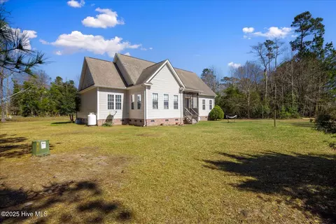 916 Sloop Point Loop Rd, Hampstead, NC 28443 photo 7