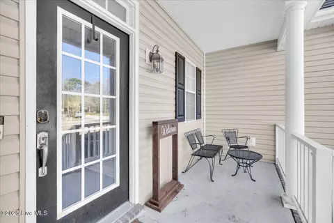 916 Sloop Point Loop Rd, Hampstead, NC 28443 photo 12
