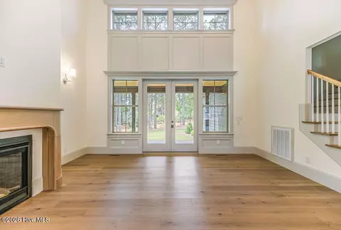 Living - 315 Sloan Ln, Pinehurst, NC 28374 photo 3 of 5