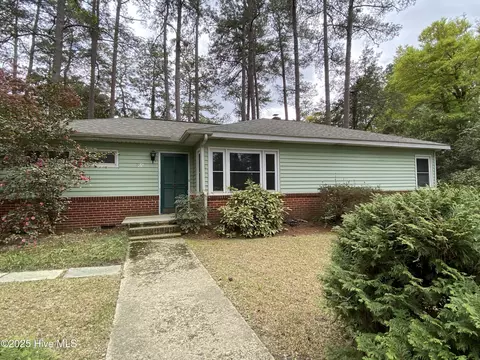 505 S May St, Southern Pines, NC 28387