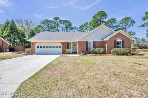 1513 Whispering Woods Ct, Wilmington, NC 28411