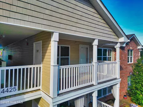 4425 Jay Bird Cir #207, Wilmington, NC 28412