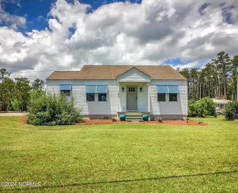 1093 Highway 70 Sea Level, Sea Level, NC 28577