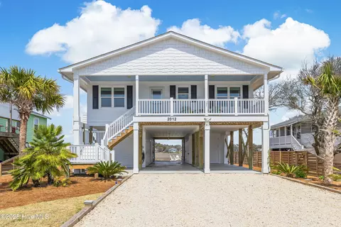 2012 W Pelican Dr, Oak Island, NC 28465