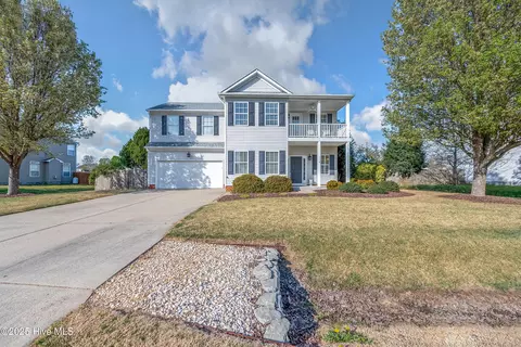 178 Eagleton Cir, Moyock, NC 27958