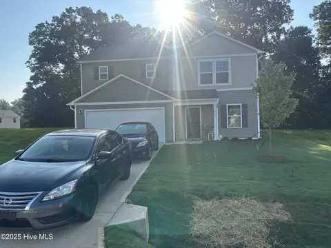 5010 Harrier Dr, Snow Camp, NC 27349