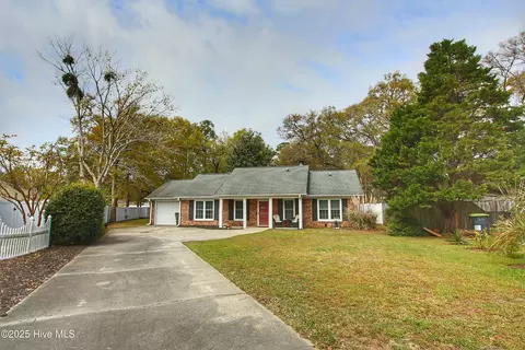 9252 Terris Lndg SW, Calabash, NC 28467