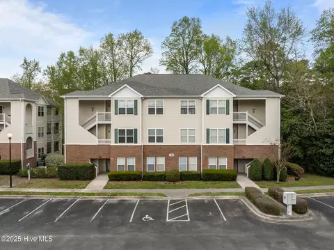 742 Indica Ct #102, Wilmington, NC 28405