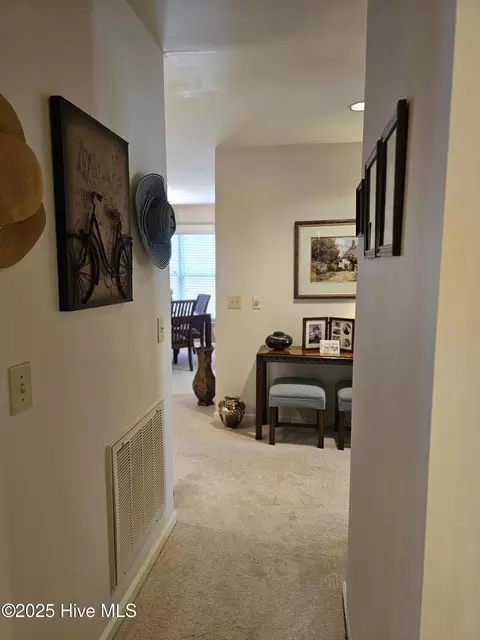 Entry Way - 110 Pinehurst Trace Dr, Pinehurst, NC 28374 photo 4 of 4