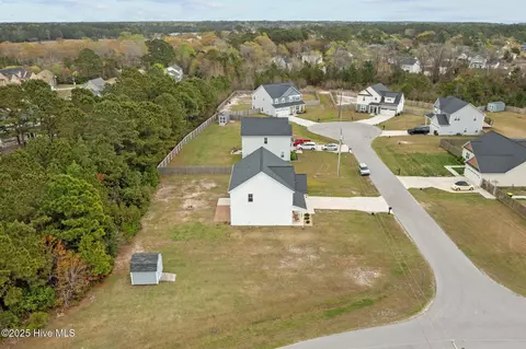 501 Perth Ct, Hubert, NC 28539 photo 43