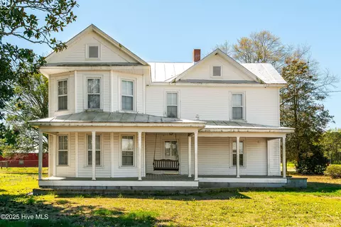 3775 Grifton Hugo Rd, Grifton, NC 28530