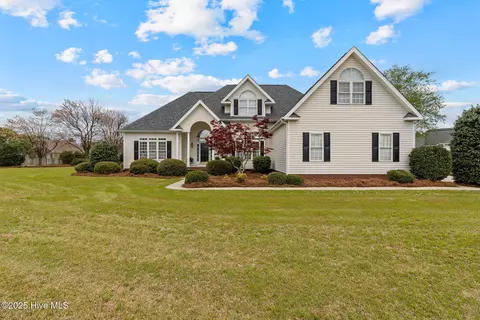 205 Madison Ann Dr, La Grange, NC 28551