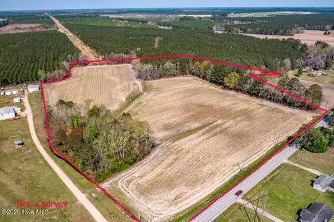 220 Tuscarora Rhem Rd, New Bern, NC 28562
