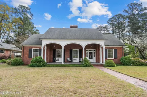 1201 West Rd, Kinston, NC 28501