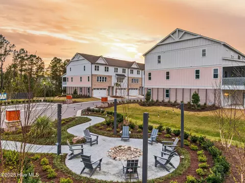 833 Anchors Bend Way, Wilmington, NC 28411