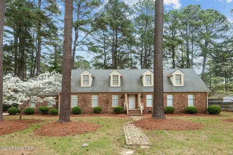 3844 Cecil St, Bethel, NC 27812