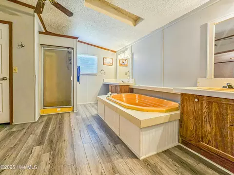 191 Thomas Point Rd, Shiloh, NC 27974 photo 9