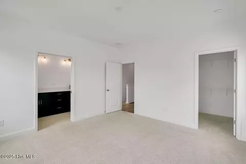 Bedroom - 5305 Moonshell Loop, Wilmington, NC 28412 photo 4 of 4