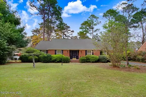 114 Pineridge Ln, Goldsboro, NC 27534