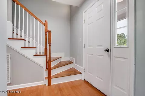 Entry Way - 229 E Ivybridge Dr # -1, Hubert, NC 28539 photo 1 of 2
