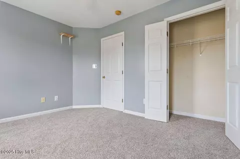 Bedroom - 229 E Ivybridge Dr # -1, Hubert, NC 28539 photo 13 of 18