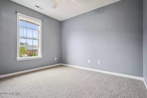 Bedroom - 229 E Ivybridge Dr # -1, Hubert, NC 28539 photo 6 of 18